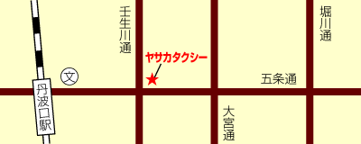 ヤサカタクシー本社